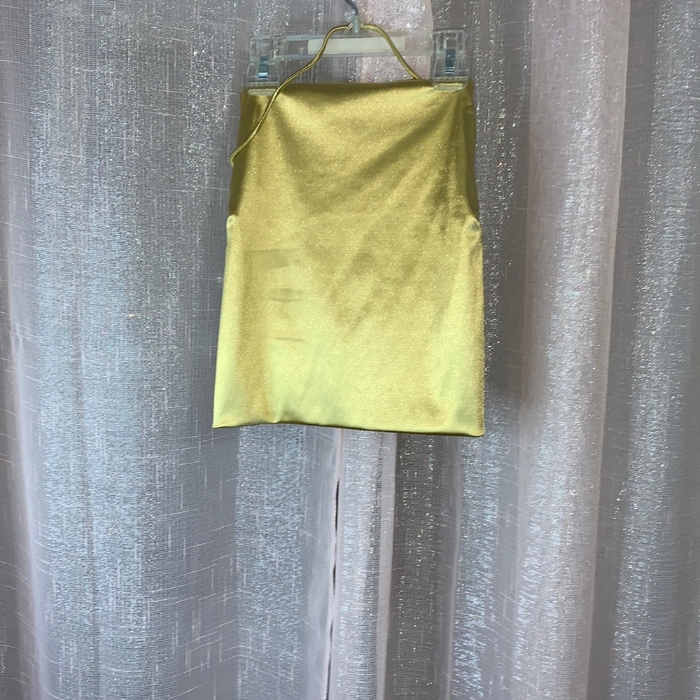 ‼️SOLD‼️ Better Be Metallic Gold Tie Back Crop Top Size Small for Women - Picture 3 of 10